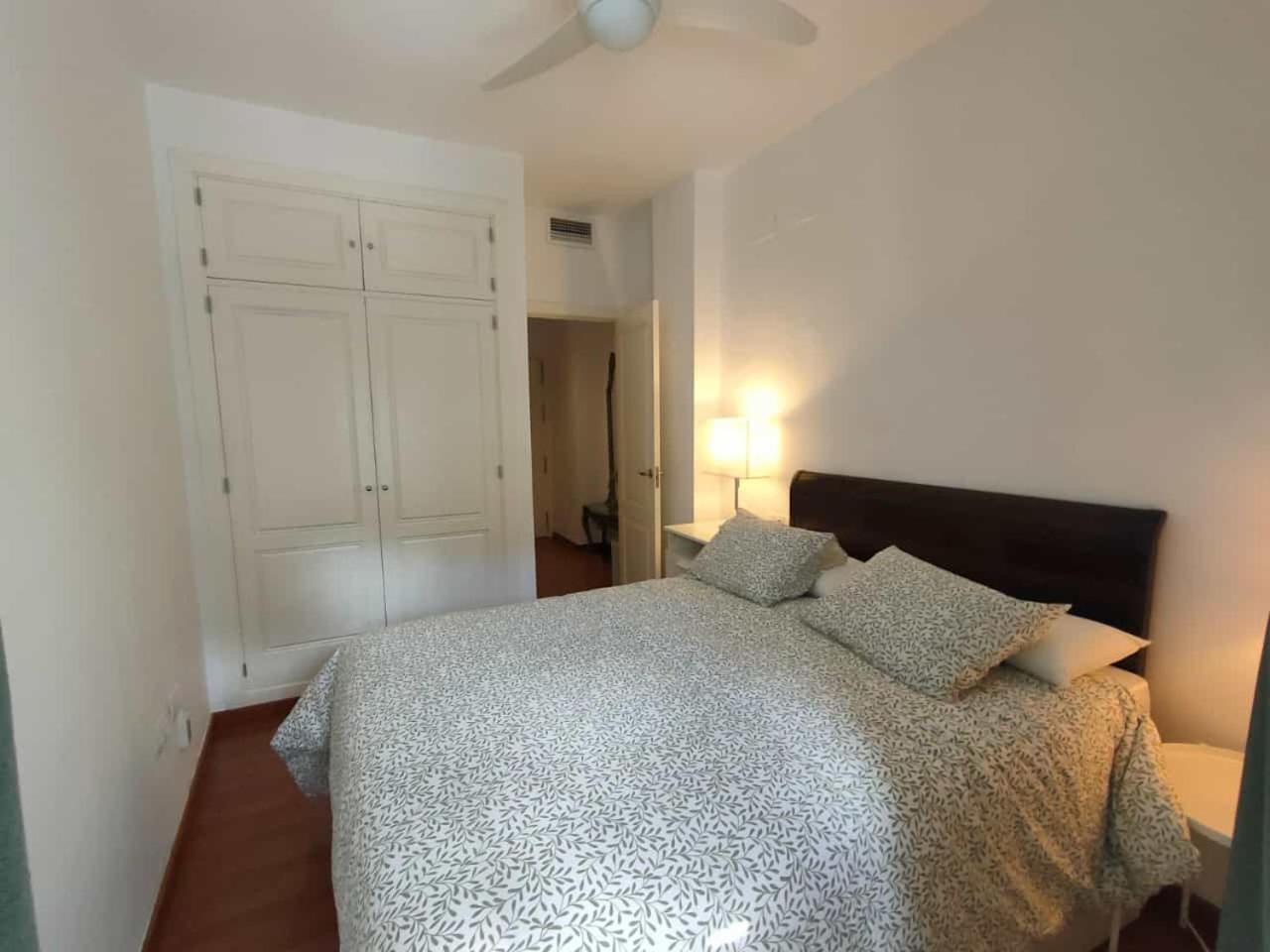 Alameda 1 Dormitorio Siviglia Esterno foto